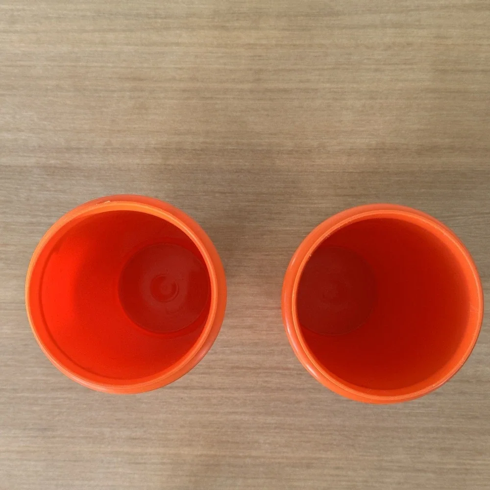 Vintage Tupperware Juice Container Tumblers w/ Sip Lids Set of 2 Orange Retro 70